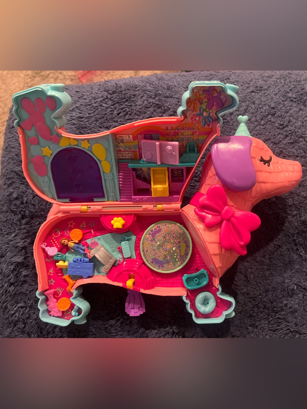 Polly Pocket Puppy Party Playset